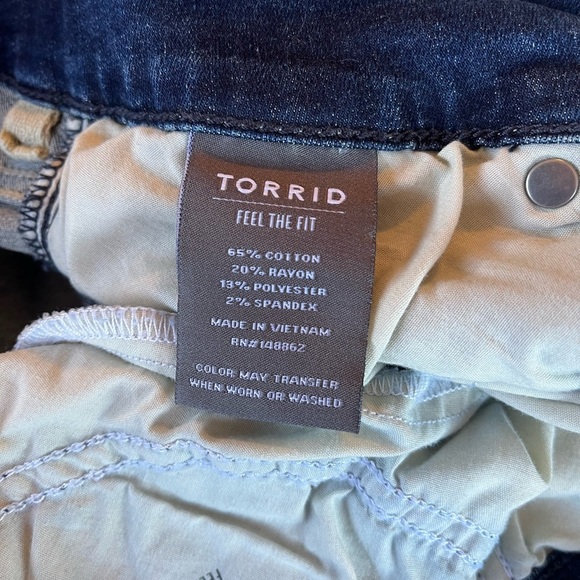 Torrid Medium Wash Jeggings 10R - Picture 7 of 7